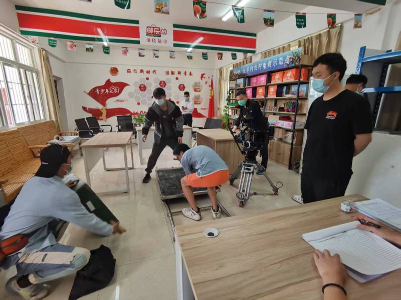追星女孩心理学分析报告：根河市广告片拍摄公司揭秘饭圈应援式传播逻辑